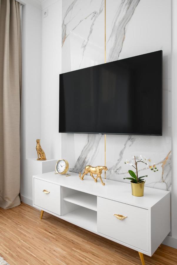 Glam & Modern By Cooee Apartments Warsaw Luaran gambar
