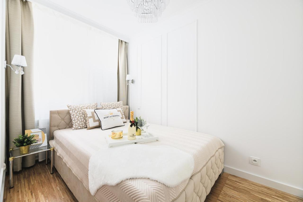 Glam & Modern By Cooee Apartments Warsaw Luaran gambar